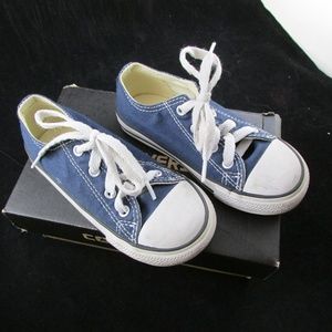 Size 9 Child's Converse